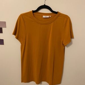 Minimum Mustard Yellow T-shirt size Medium